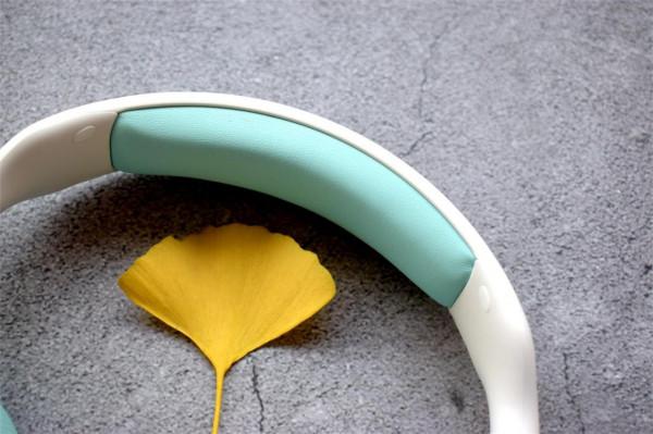 打造安靜學習環境，一鍵降噪三重護耳，碳氧學習耳機Pro版上手