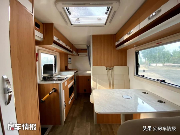 五徵也出房車！2.0T空間大亮相成“網紅”，價效比高適合入門車友