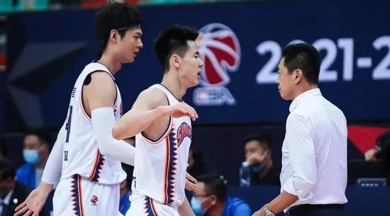 又爆了!11罰10中!中國後衛明年必衝NBA 又爆了!11罰10中!中國後衛明年必衝NBA