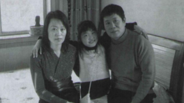 2006年，為救患白血病繼女，丈夫同意妻子和前夫再孕，結果如何？