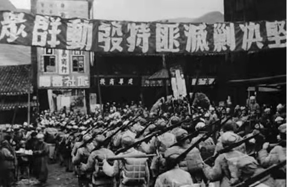 1957年,江西一名勞模騎腳踏車“炫技”,一查竟是軍統王牌特務 1957年,江西一名勞模騎腳踏車“炫技”,一查竟是軍統王牌特務