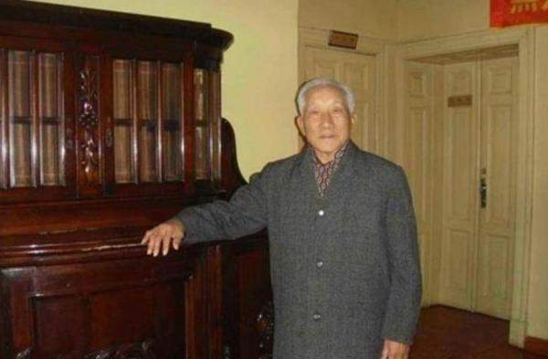 1972年尼克松問毛主席一個問題：您的特長是什麼？毛主席這樣回答