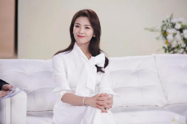 劉濤～濃濃笑意，心暖風恬