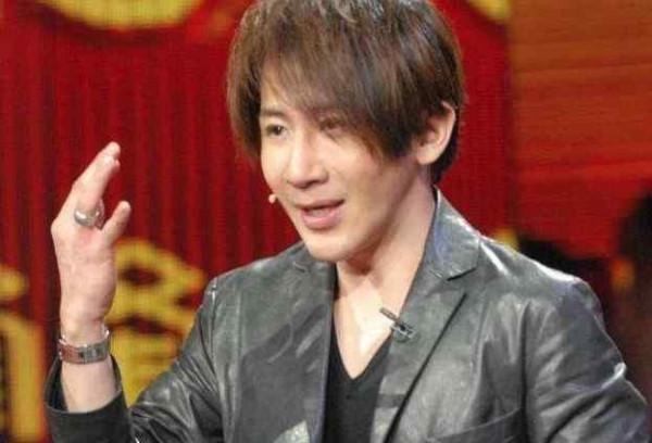 因春晚爆紅，又突然變涼的5位明星，原因各不相同