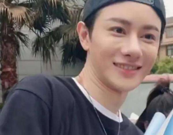 內娛“假鼻子”大PK，誰的假到逆天，誰的越整越殘？