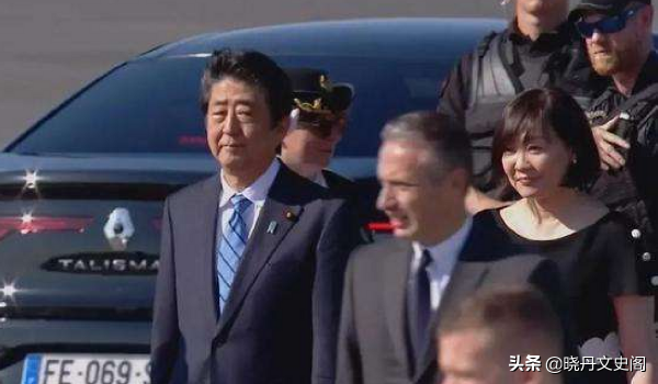 安倍貼身女保鏢：殺人0.2秒，赤手擊敗10名壯漢，護兩任首相周全