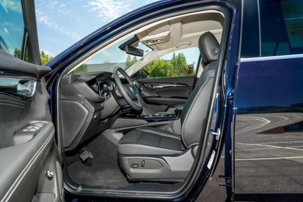 昂科威Plus:中型SUV,重1905千克,破百8.4秒 昂科威Plus:中型SUV,重1905千克,破百8.4秒