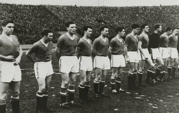 曼聯史話系列之五. 神話時代——博比.查爾頓爵士的血淚紅魔史