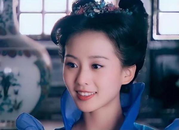 來自回族的5位女星，個個貌美如花，氣質出眾，你最喜歡誰