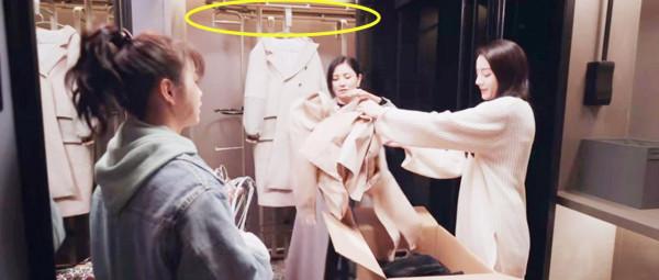 為了老婆，於途把儲物間改造成衣帽間，雙層旋轉容量大，想要同款