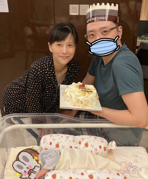 Papi醬電影被嘲無病呻吟，自從孩子隨了父姓，獨立女性人設塌了？