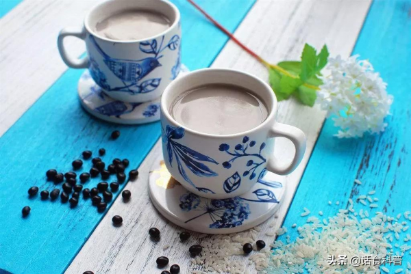 堅持用黑豆打豆漿喝好嗎? 堅持用黑豆打豆漿喝好嗎?