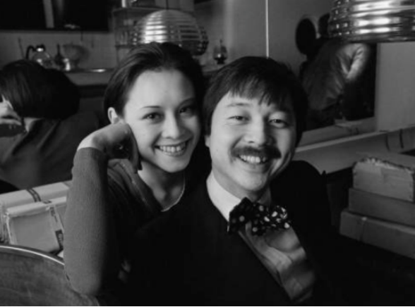 周英華:其貌不揚的華裔廚神,四任夫人都是美人,80歲喜得貴子 周英華:其貌不揚的華裔廚神,四任夫人都是美人,80歲喜得貴子