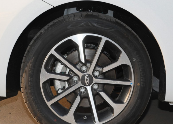 艾瑞澤5官方指導價5.99萬元起,三個版本怎麼選比較合適 艾瑞澤5官方指導價5.99萬元起,三個版本怎麼選比較合適