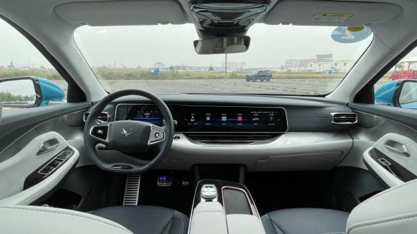 智慧配置做得到底咋樣,試駕體驗ARCFOX αS 智慧配置做得到底咋樣,試駕體驗ARCFOX αS