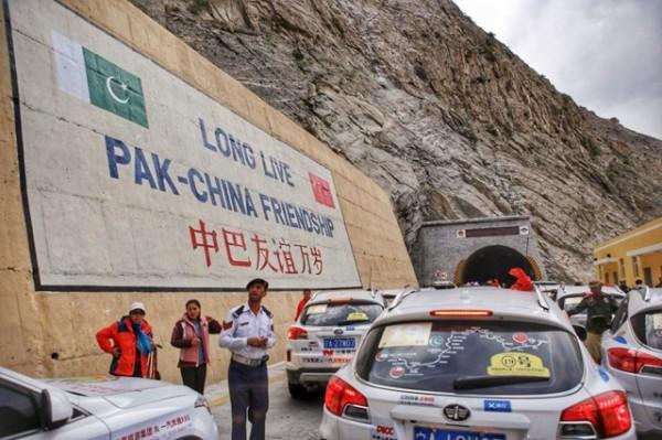 汶川地震，巴基斯坦為中國捐光帳篷，7年後他為報恩不惜拋棄妻女