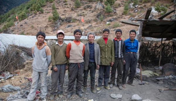 為了擁有中國國籍，達曼人苦等200多年，如今家家戶戶紅旗飄揚