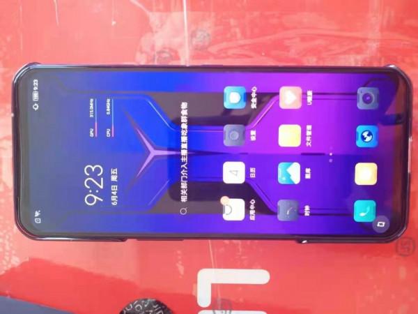 從4399跌至2999,驍龍888+144Hz三星E4屏,90W閃充旗艦售價更親民 從4399跌至2999,驍龍888+144Hz三星E4屏,90W閃充旗艦售價更親民