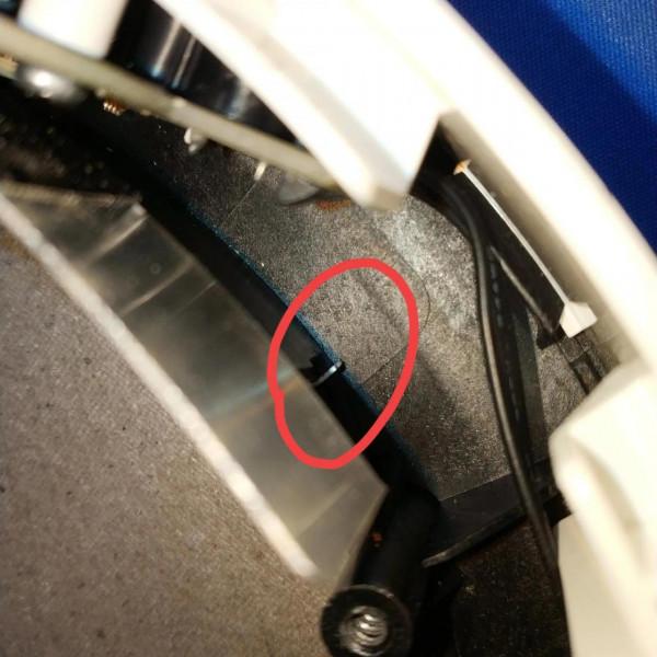 米家智慧電磁爐顯示屏故障不亮，已過保，好奇拆機看看