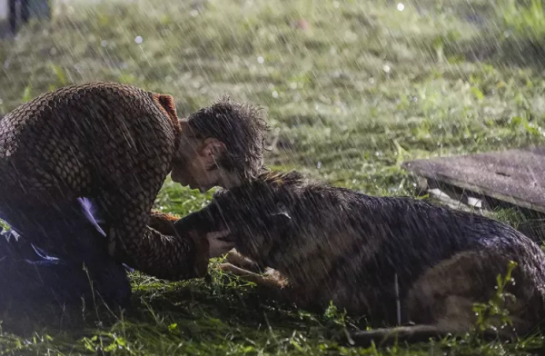 俄羅斯也有“人狗奇緣” 俄羅斯也有“人狗奇緣”