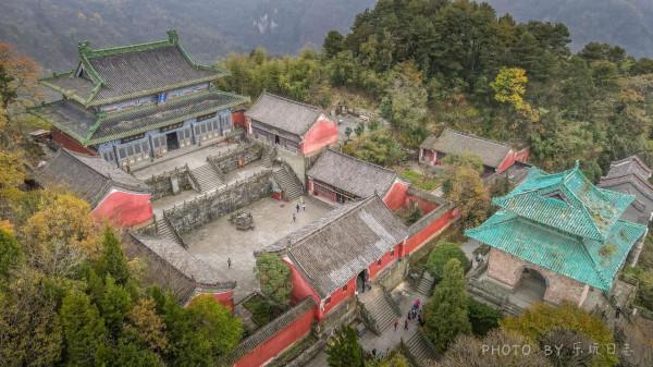 掛在懸崖上的故宮,入選世界文化遺產,湖北旅遊必打卡 掛在懸崖上的故宮,入選世界文化遺產,湖北旅遊必打卡