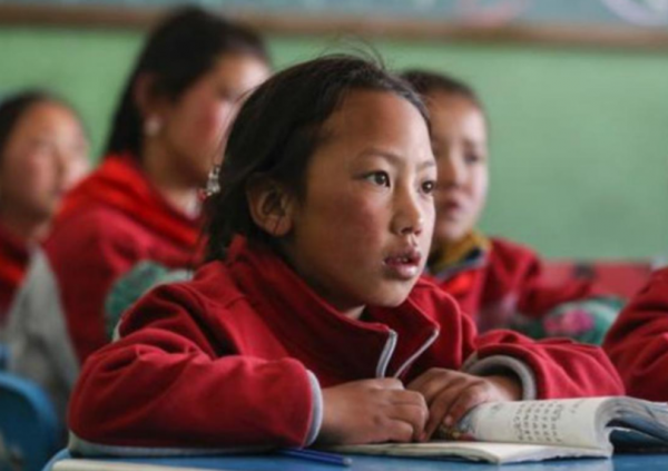 寒門再難出貴子?一張家庭對比照,揭示了底層孩子艱難的逆襲之路 寒門再難出貴子?一張家庭對比照,揭示了底層孩子艱難的逆襲之路