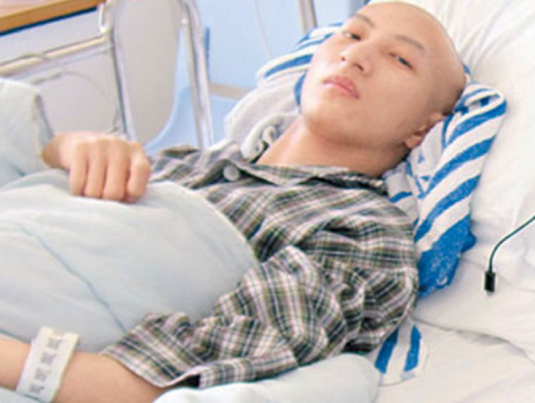 2019年，上交大學霸張迪放棄化療捐出遺體，騙奶奶說：我出國留學