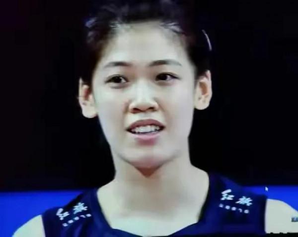 “墊腳”的罪名是如何強加在李盈瑩頭上的