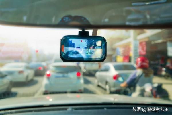 只需兩步，教會你正確處理舊手機，變廢為寶