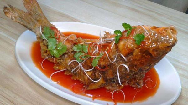 外地人來山東，點哪幾道菜才不尷尬?教你4道美味魯菜，個個是精品