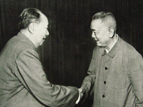 李先念領導中原突圍失去中原根據地，為什麼仍得到中央軍委稱讚？