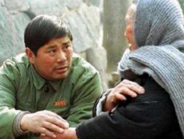 19年前，那個帶領全村懸崖修路的“當代愚公”張榮鎖，現狀如何了