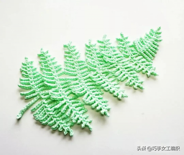 家裡的電源線用這招改造太讚了，多種葉子的鉤法，美爆整個家