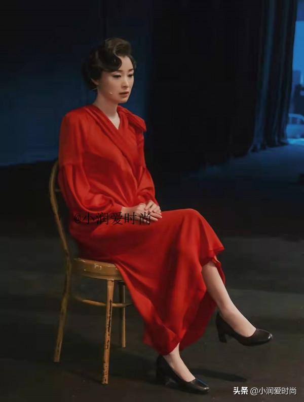 大臉又塌鼻子的吳越,為何美得清麗有書卷氣?她的變美經驗值得學 大臉又塌鼻子的吳越,為何美得清麗有書卷氣?她的變美經驗值得學