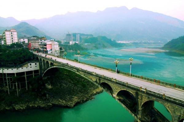 宋希濂全軍覆沒，手下軍長早跑三個小時，孤身逃入緬甸