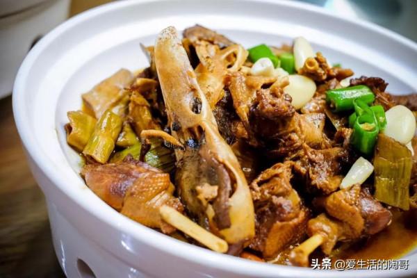 元旦親友聚餐，湖北老鄉學起來，6菜1湯家鄉味吃起來，團圓過新年