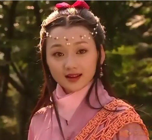 你喜歡《俠客行》哪個版本的女主？