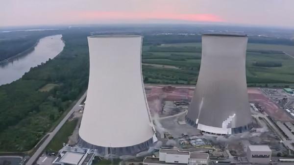 美罕見公佈核彈數量、俄末日核潛艇將建成,中國需大力發展核能源 美罕見公佈核彈數量、俄末日核潛艇將建成,中國需大力發展核能源