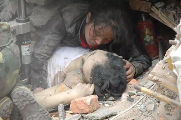 海底會發生地震嗎? 海底會發生地震嗎?