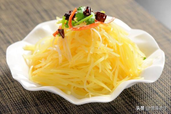 中秋家宴不能沒冷盤，6道菜上桌，比大魚大肉先光碟，吃著過癮