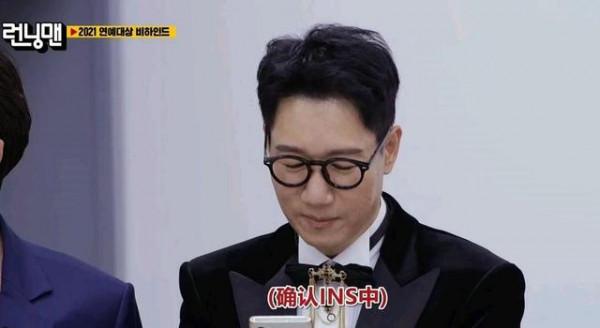 池石鎮獲獎格外心酸，前輩為其打抱不平卻被關麥