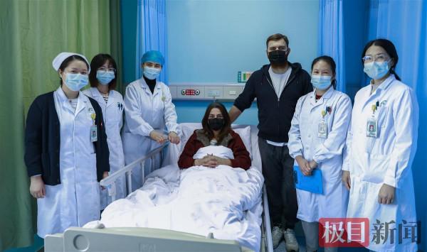外籍婦女遭遇宮外孕,在漢成功接受手術保住生育力 外籍婦女遭遇宮外孕,在漢成功接受手術保住生育力