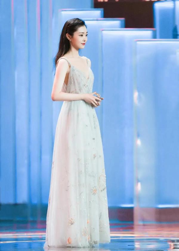 宋軼 膚白貌美 氣質甜美