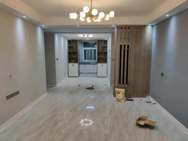 找裝修公司裝的，硬裝完成，全是從網上借鑑的，燈具是敗筆嗎？