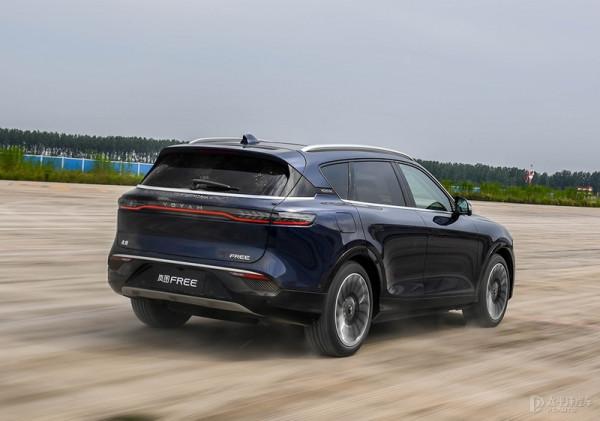 東風除了是導彈製造商，造豪華效能新能源SUV也是拿手好戲