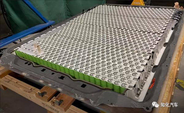 開箱：特斯拉4680 CTC的9個設計解析