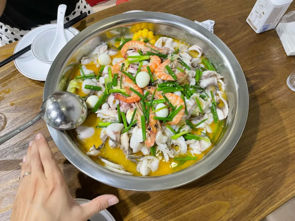 「阿站長開車」開溜背轎跑暢遊廈門，美景需要配靚車——寶馬 425i