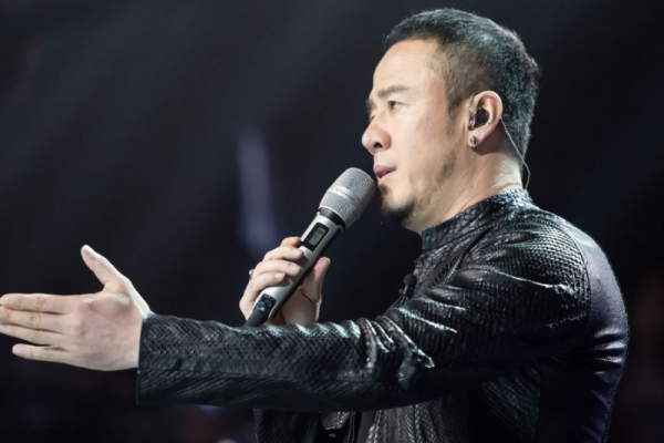 楊坤離開好聲音後 淪為三線男星成為路人，他是怎麼走到這一步的？