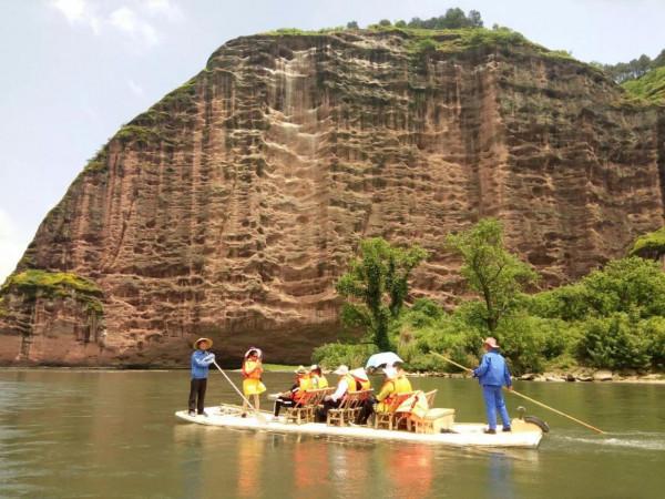 一個讓人流連忘返的旅遊度假聖地——龍虎山