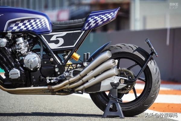 本田六缸瘋狂秀肌肉